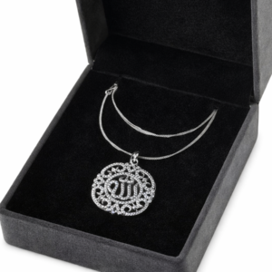 Silver pendant with chain