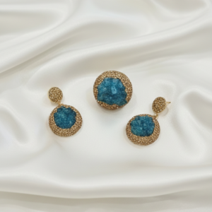 Crushed earrings with ring