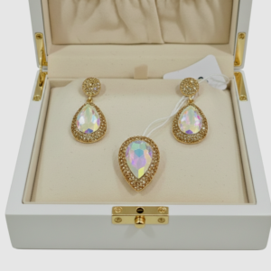 Crystal look earrings with ring