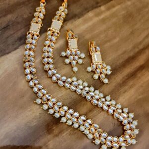 Kundan with pearl
